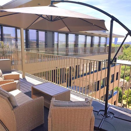 Panorama Apartment Vienna - free parking, sauna&fitness Exteriör bild