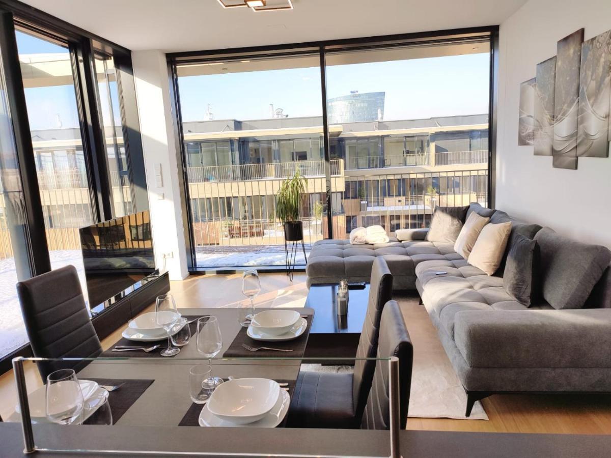 Panorama Apartment Vienna - free parking, sauna&fitness Exteriör bild